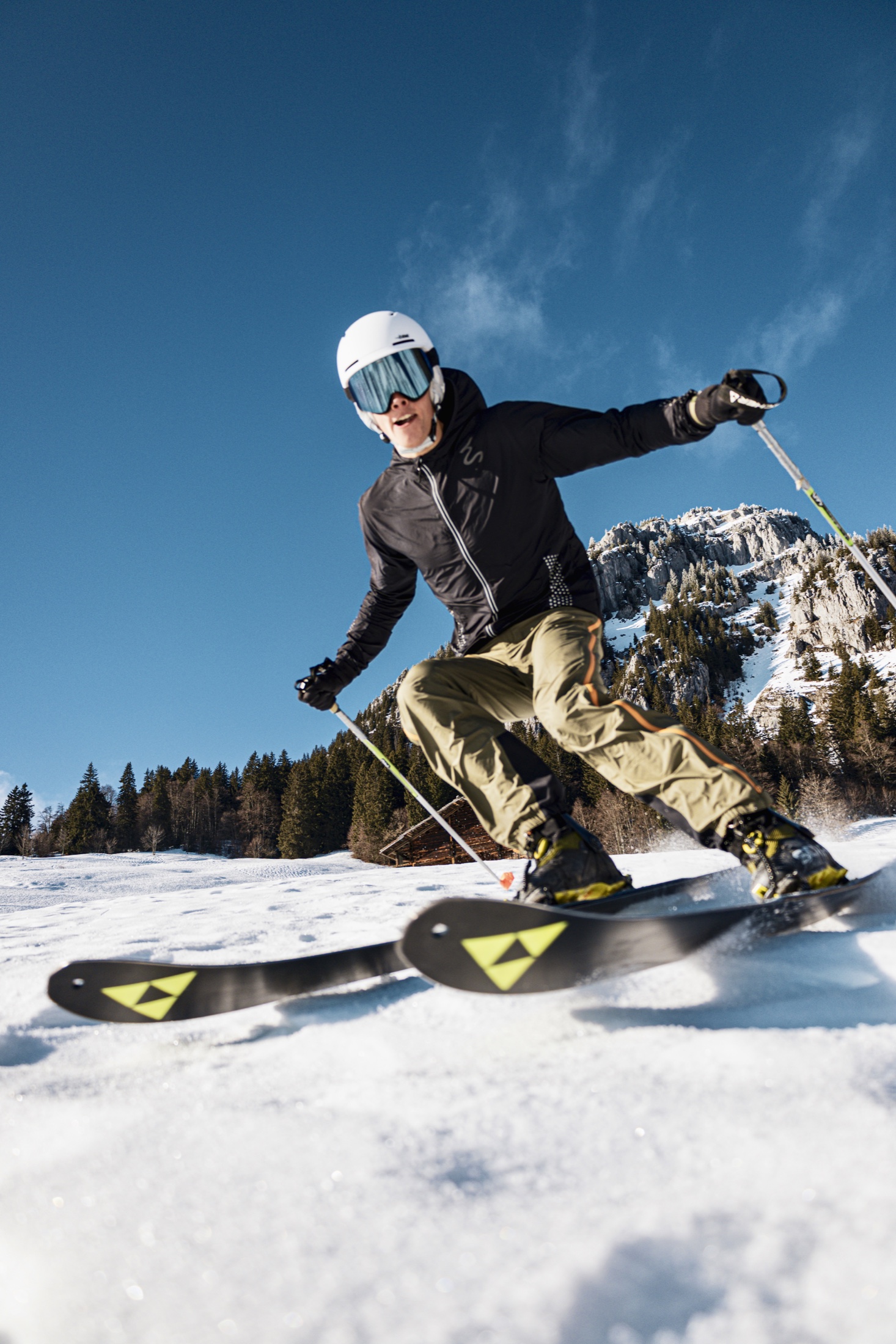 Josué Lobry passe au-dessus de l’objectif à ski